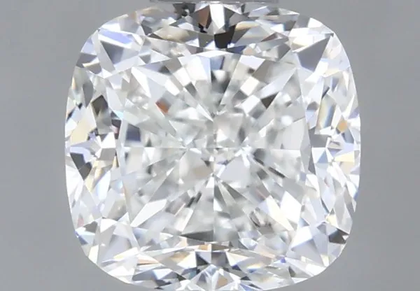 0.7ct CUSHION G VVS2 Natural diamond