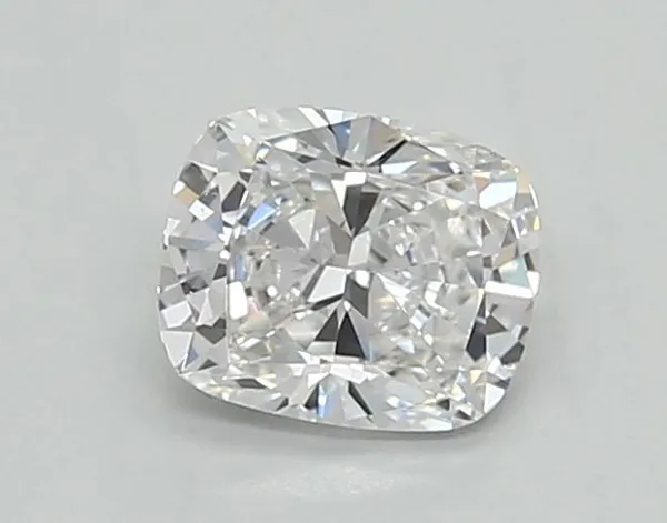 0.62ct CUSHION E VVS2 Lab diamond