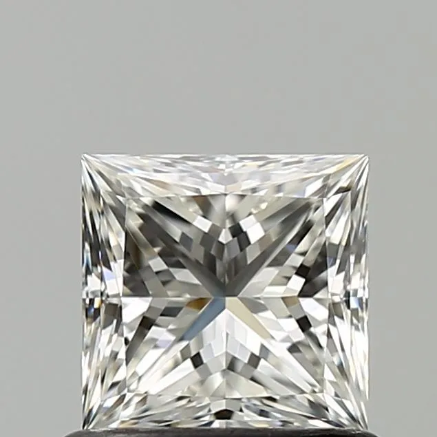 0.71ct PRINCESS H VVS2 Natural diamond