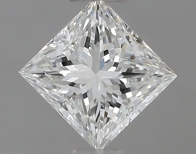 0.72ct PRINCESS G VS1 Natural diamond
