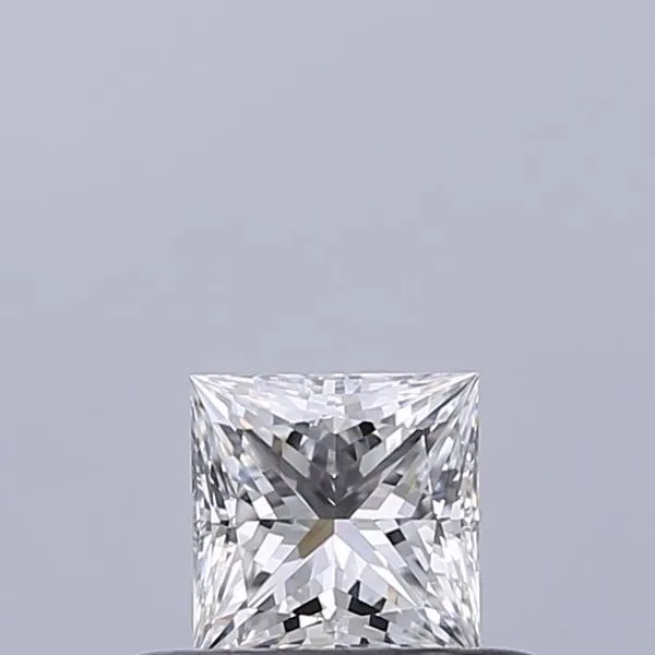 0.32ct PRINCESS E VVS2 Natural diamond