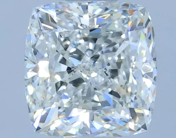 0.7ct CUSHION G VVS2 Natural diamond