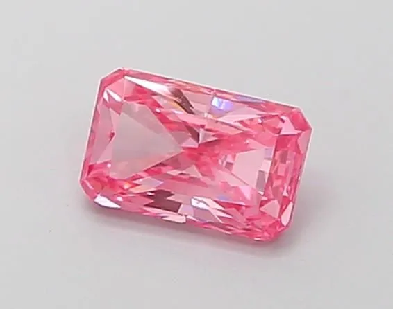 0.71ct RADIANT Fancy Vivid Pink VVS2 Coloured Lab diamond
