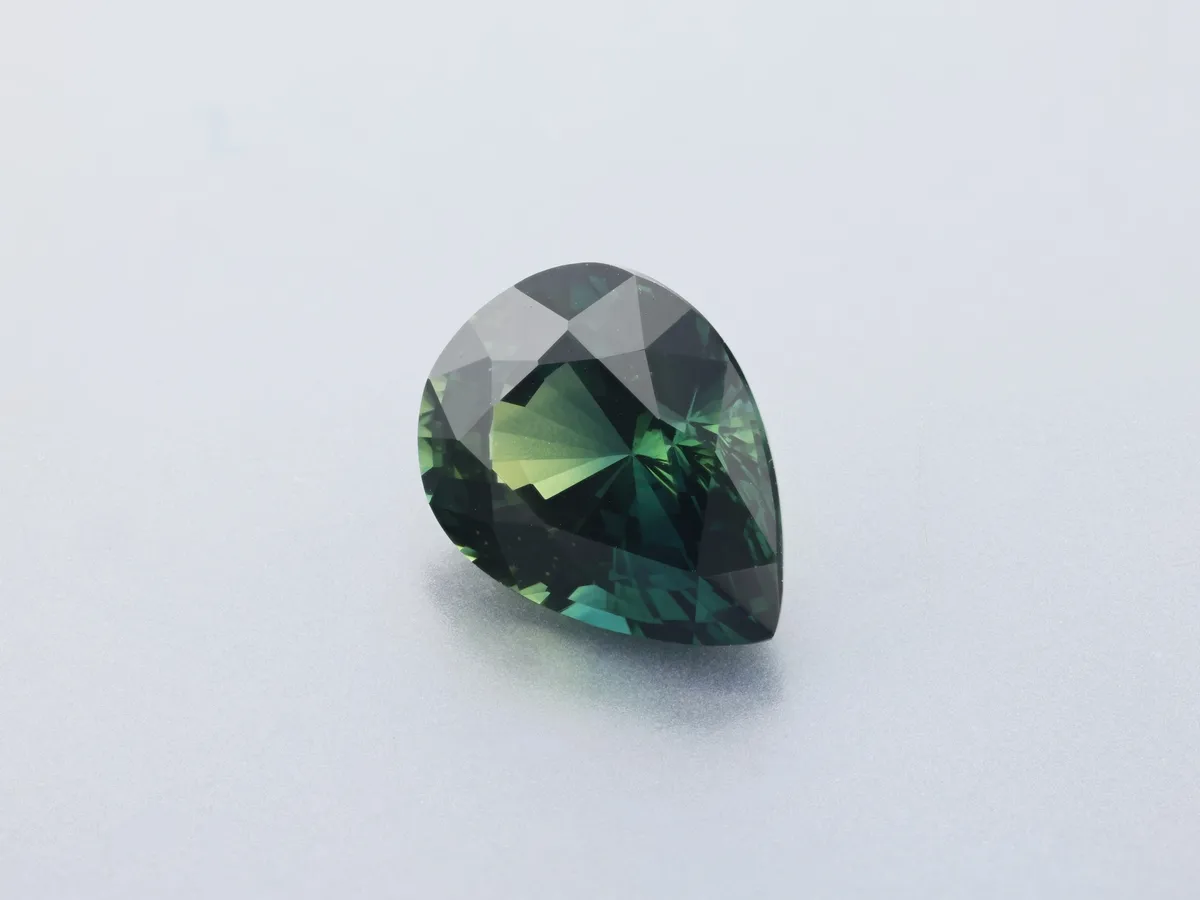 1.52ct Parti Sapphire, Pear Shape gemstone