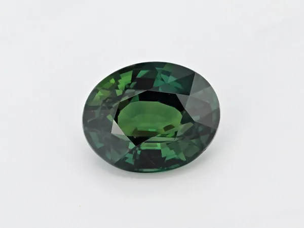 3.03ct Parti Sapphire, Oval cut gemstone