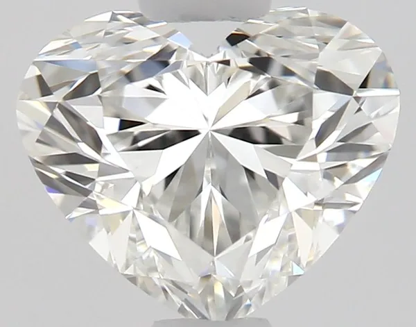 0.61ct HEART G VS2 Natural diamond