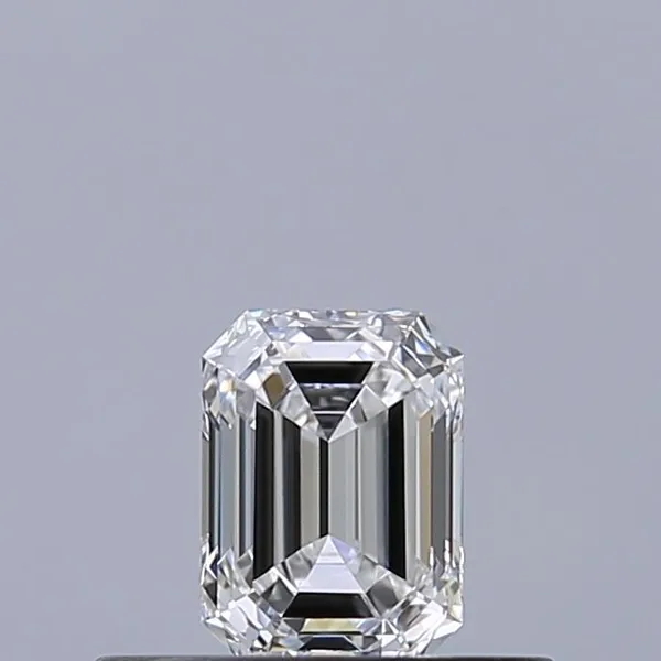0.31ct EMERALD E VVS1 Natural diamond