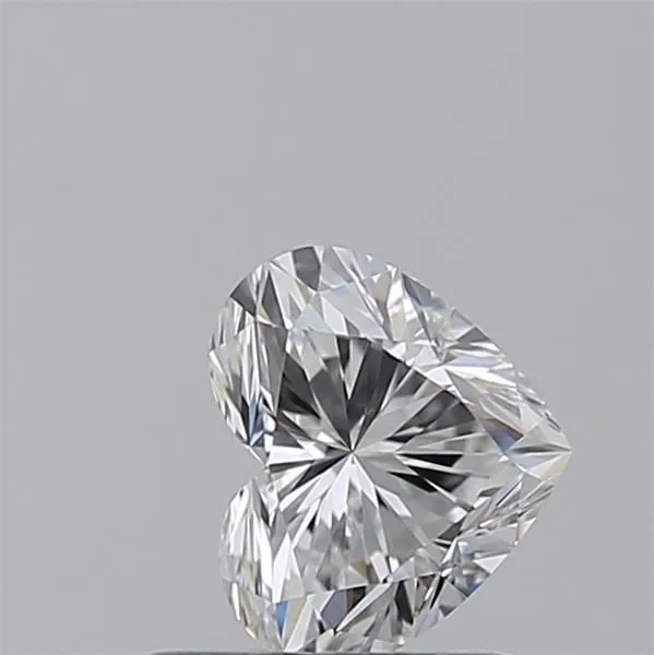 0.7ct HEART D VVS2 Natural diamond
