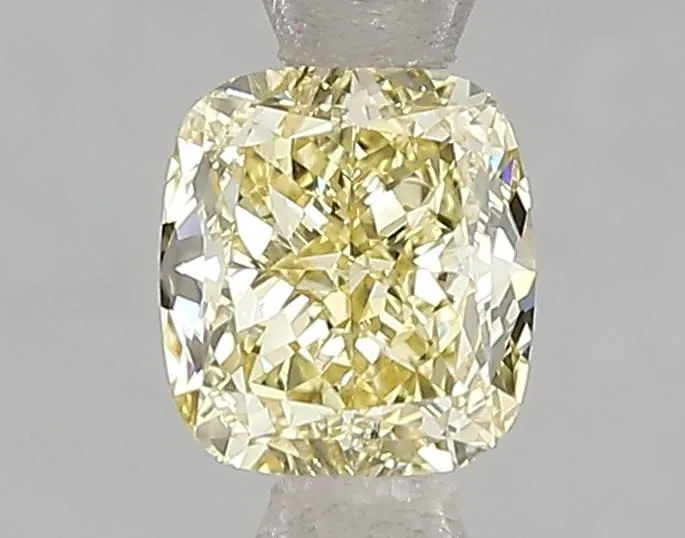 1.02ct CUSHION Fancy Intense Yellow VS1 Coloured Lab diamond