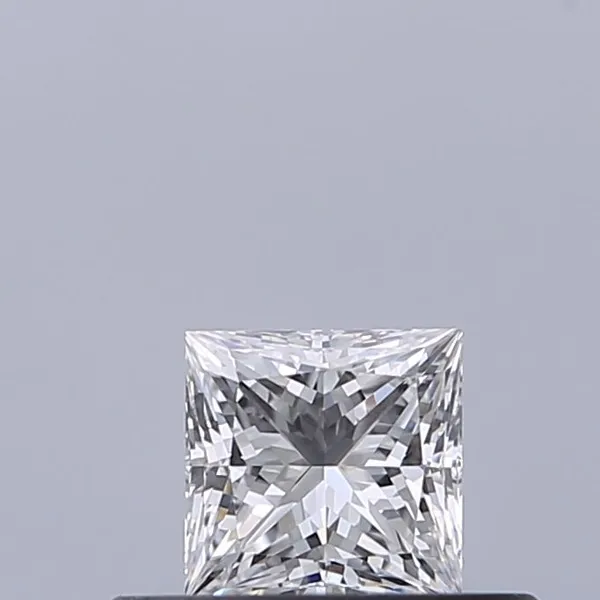 0.31ct PRINCESS D VVS2 Natural diamond