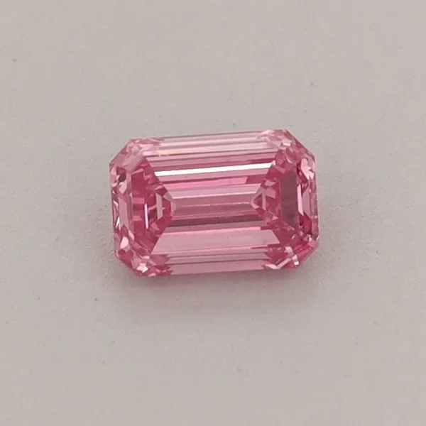 0.31ct EMERALD Fancy Vivid Pink VS1 Coloured Lab diamond