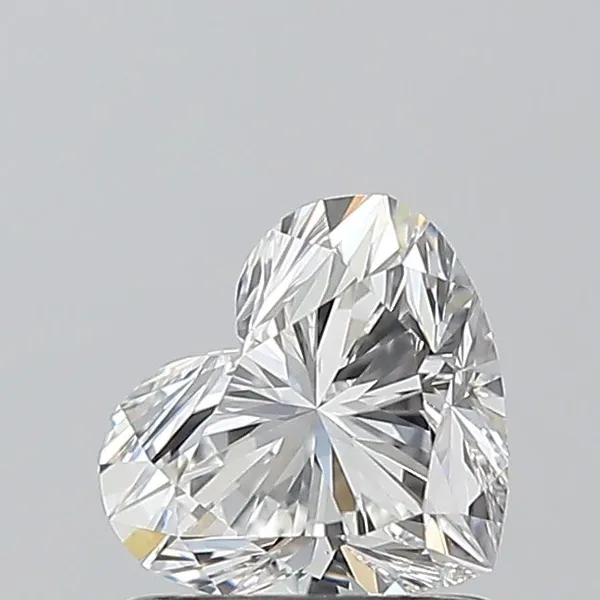0.9ct HEART F VVS2 Natural diamond