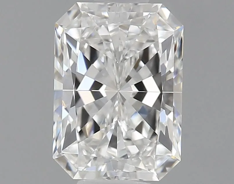 0.74ct RADIANT E VVS1 Natural diamond