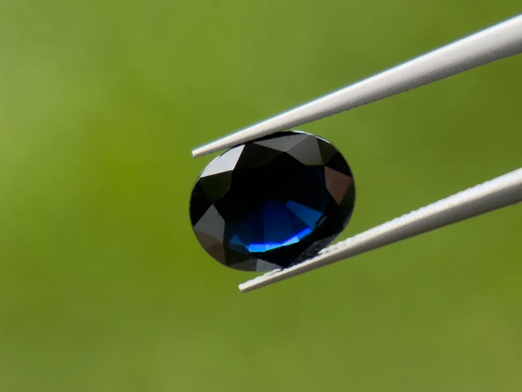 1.86ct Blue Sapphire, Oval gemstone