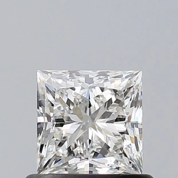 0.68ct PRINCESS F VVS2 Natural diamond