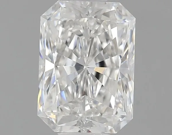 0.9ct RADIANT F SI1 Natural diamond