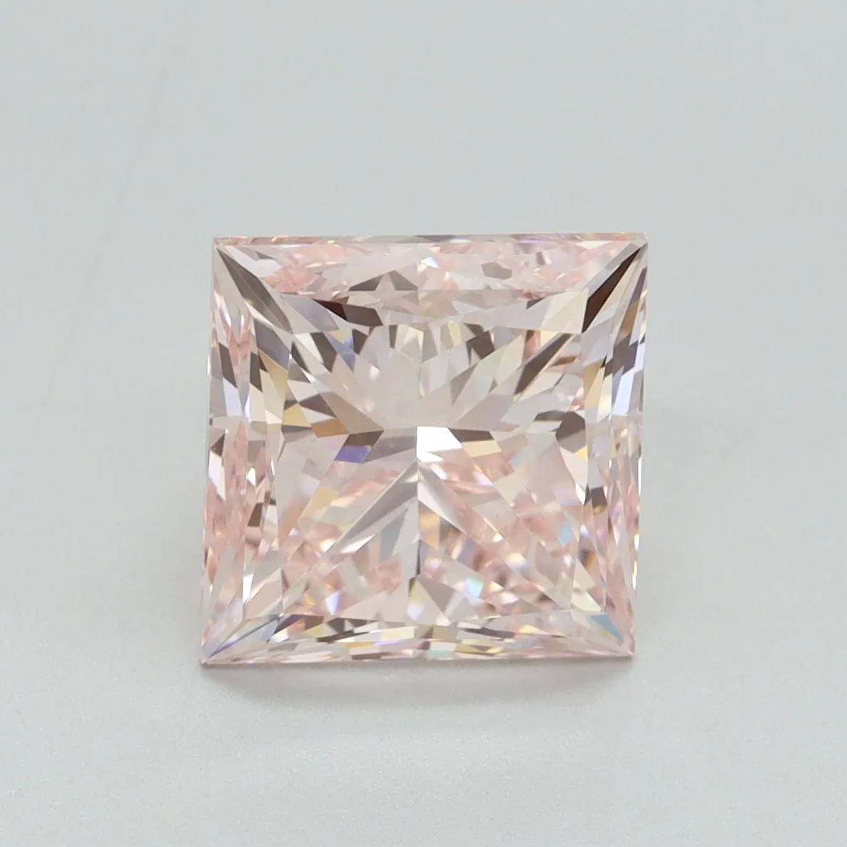 3.79ct PRINCESS Fancy Intense Pink VS1 Coloured Lab diamond