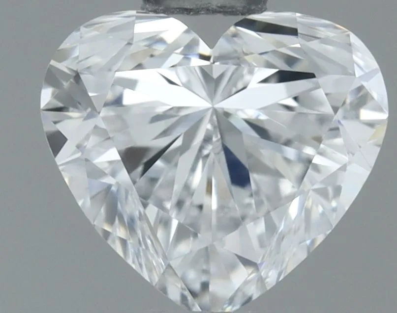 0.45ct HEART D VS1 Natural diamond