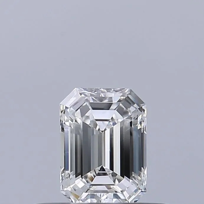 0.30ct EMERALD E VVS2 Natural diamond