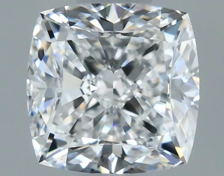 0.70ct CUSHION E VVS2 Natural diamond