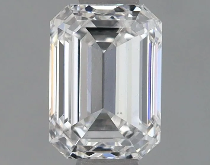 0.70ct EMERALD E VS1 Lab Grown diamond