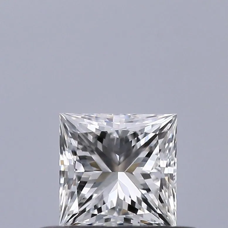 0.37ct PRINCESS F VVS1 Natural diamond