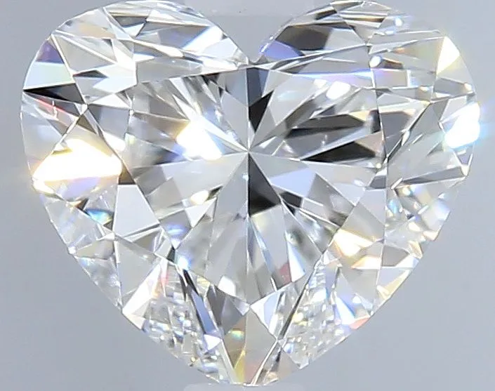 0.90ct HEART E VS2 Natural diamond