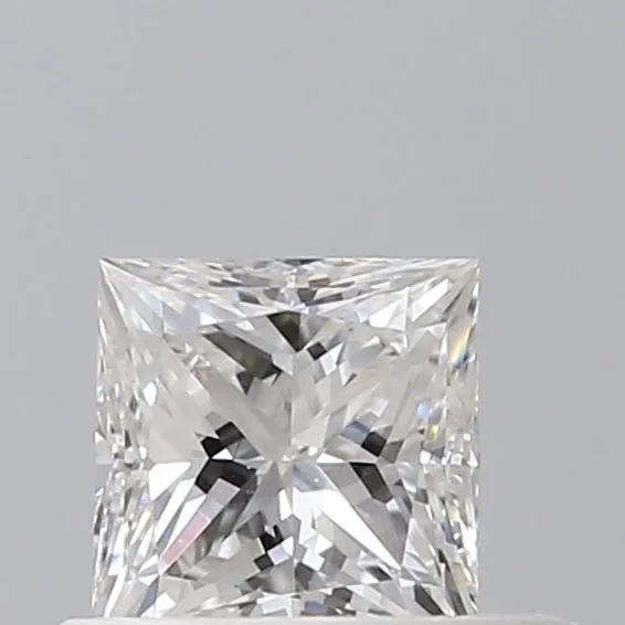 0.41ct PRINCESS D VS1 Natural diamond