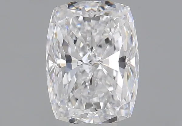 0.6ct CUSHION D VS1 Natural diamond