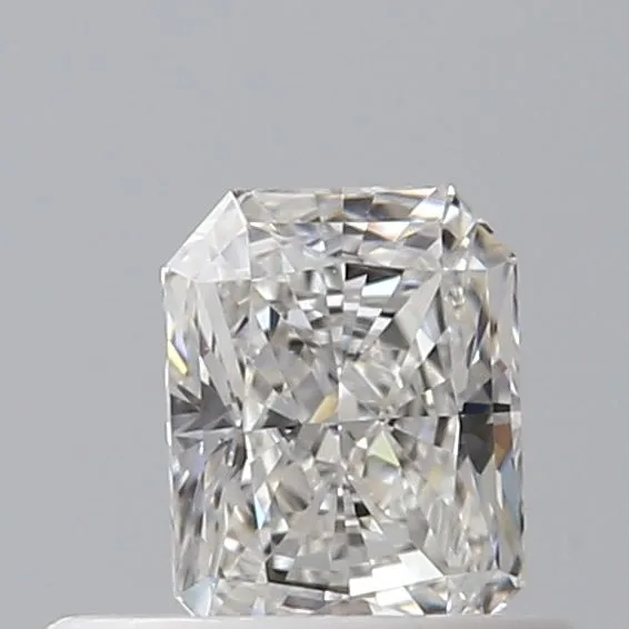 0.41ct RADIANT F VS1 Natural diamond