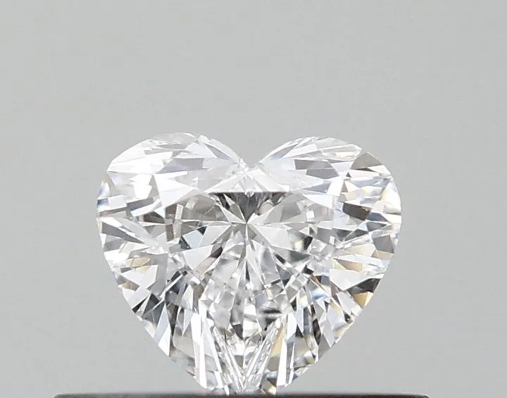 0.30ct HEART D VVS2 Natural diamond