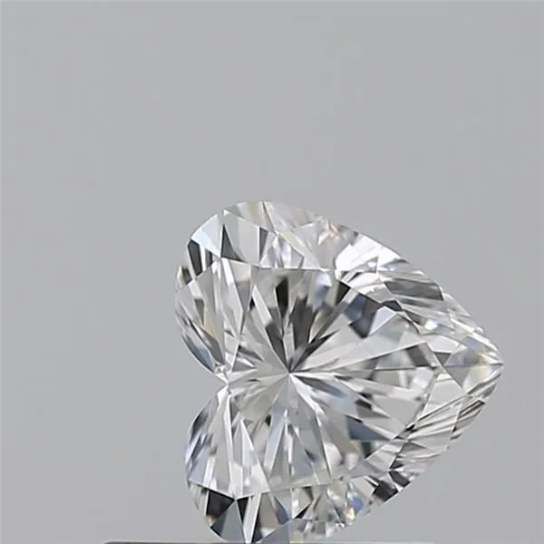 0.7ct HEART E VVS2 Natural diamond