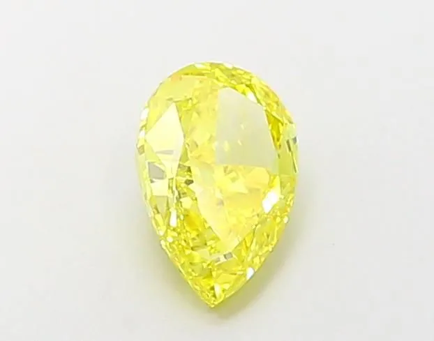 0.82ct PEAR Fancy Vivid Yellow VVS2 Coloured Lab diamond
