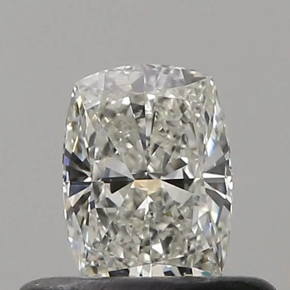 0.37ct CUSHION G VS1 Natural diamond