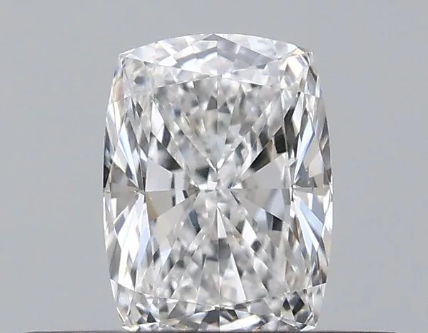 0.3ct CUSHION E VVS2 Natural diamond