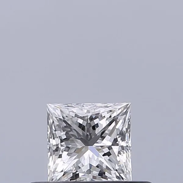 0.3ct PRINCESS D VVS2 Natural diamond