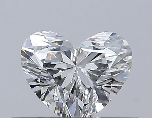 0.3ct HEART F VVS2 Natural diamond