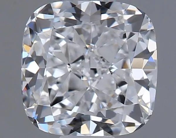 0.6ct CUSHION D VVS2 Natural diamond