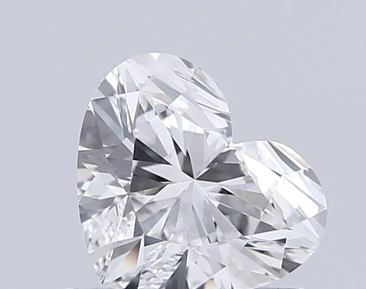 0.71ct HEART E VVS1 Natural diamond
