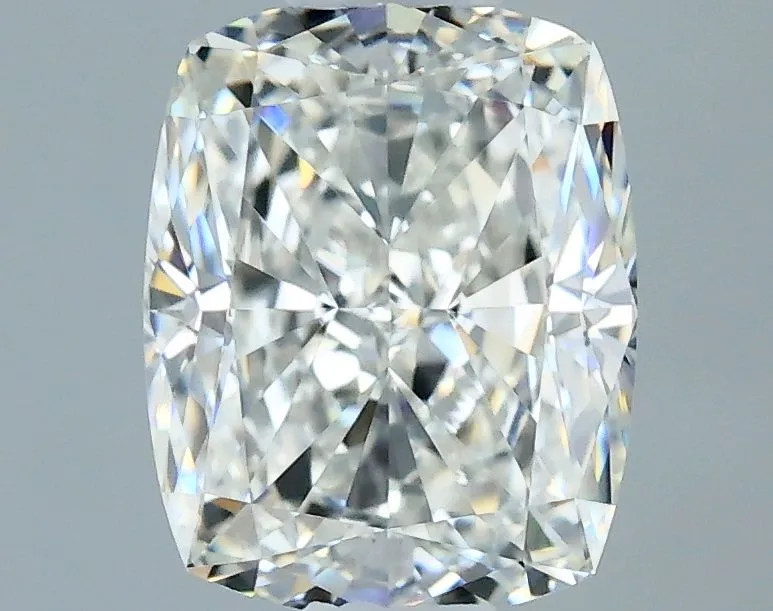 0.71ct CUSHION H VVS2 Natural diamond