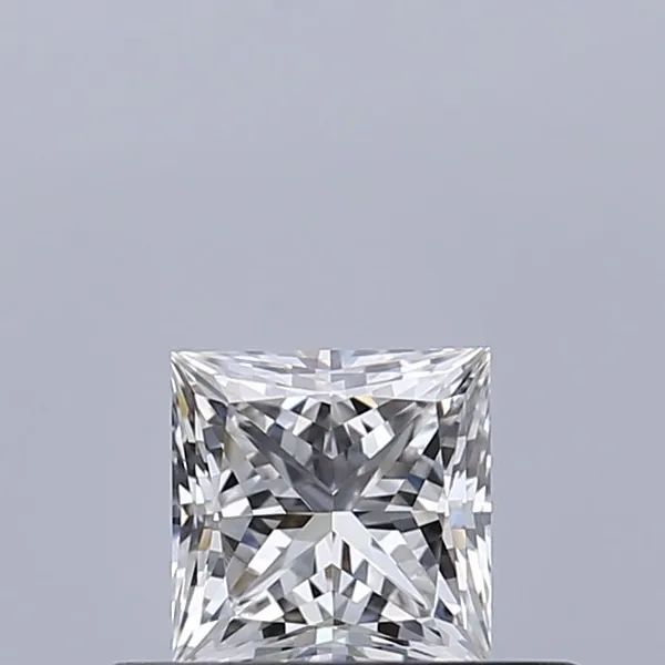 0.37ct PRINCESS F VVS2 Natural diamond