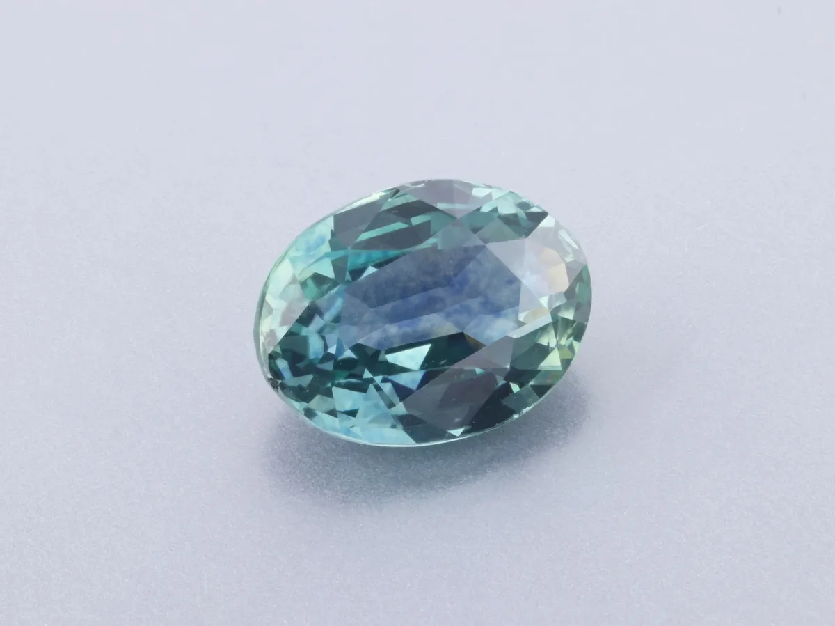 1.12ct Parti Sapphire, Oval gemstone