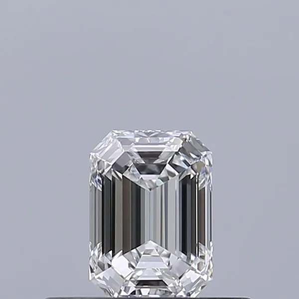 0.35ct EMERALD E VVS1 Natural diamond