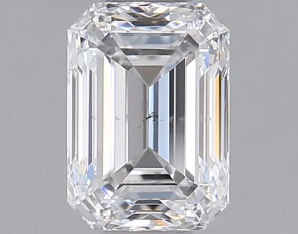 0.7ct EMERALD E SI1 Natural diamond