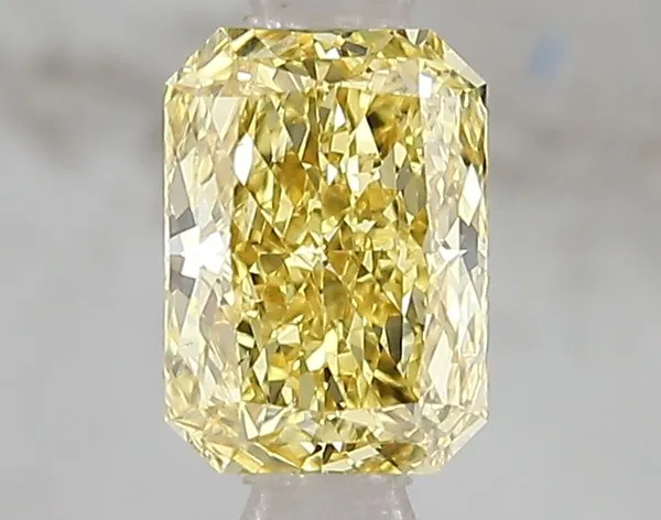 1.09ct RADIANT Fancy Vivid Yellow VS2 Coloured Lab diamond
