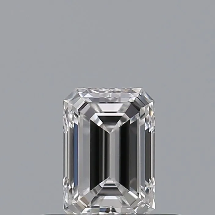 0.37ct EMERALD D VVS2 Natural diamond