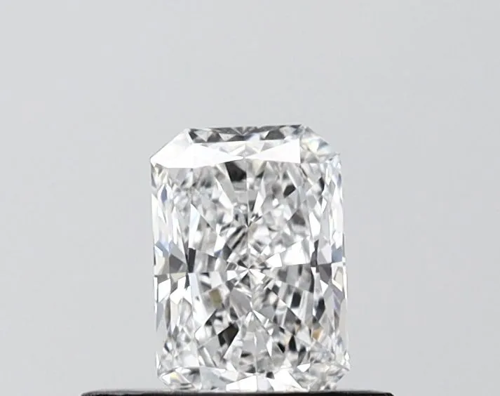 0.52ct RADIANT D VVS2 Lab Grown diamond