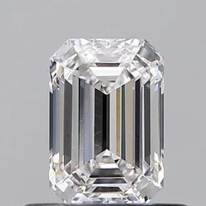 0.61ct EMERALD E VVS2 Natural diamond