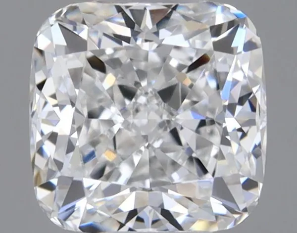 0.39ct CUSHION E VVS1 Natural diamond