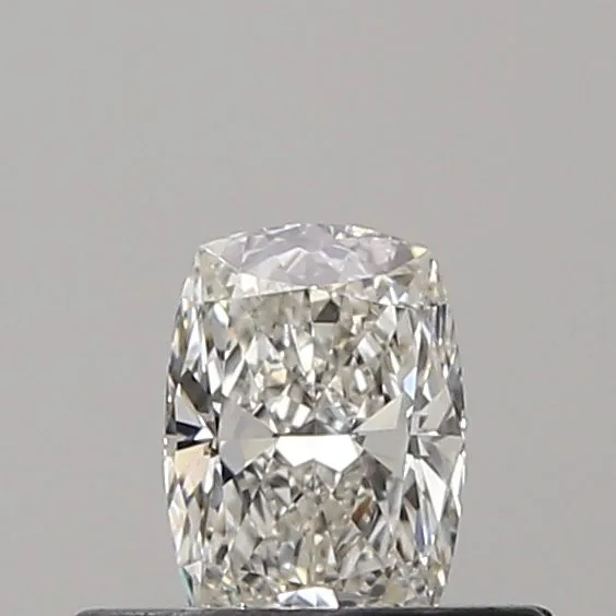 0.35ct CUSHION G VVS1 Natural diamond